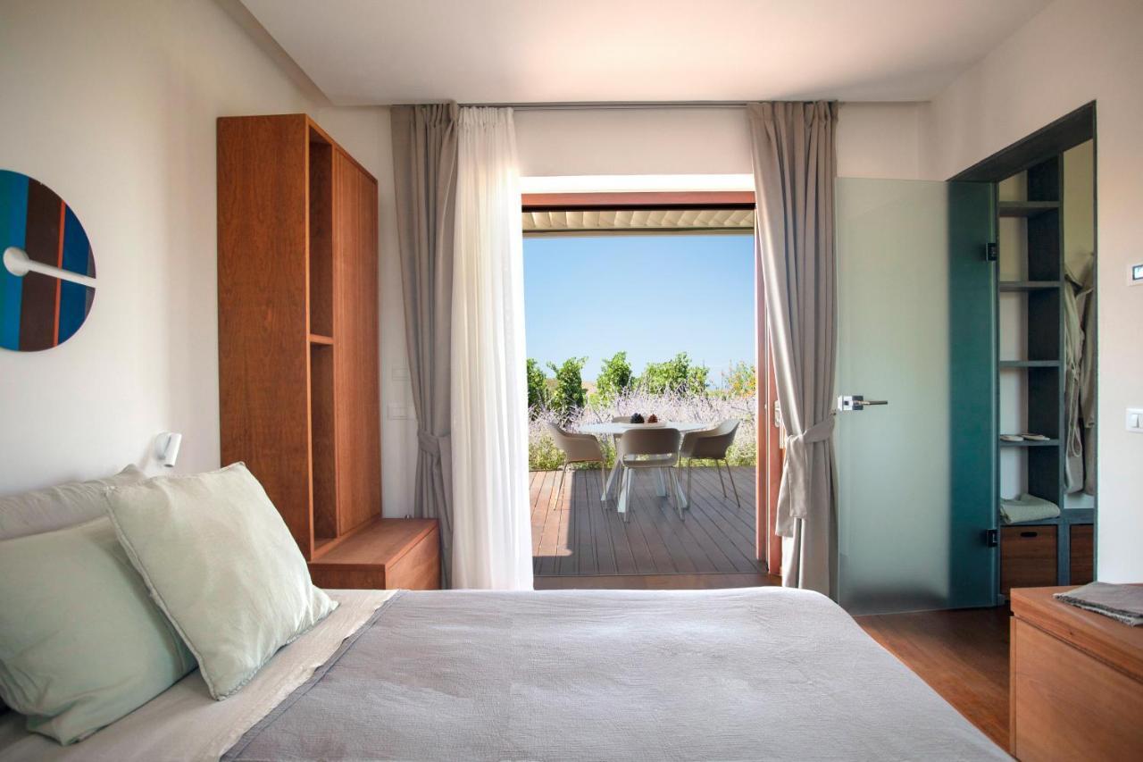 Tenuta Di Castellaro Winery & Resort Липари Екстериор снимка