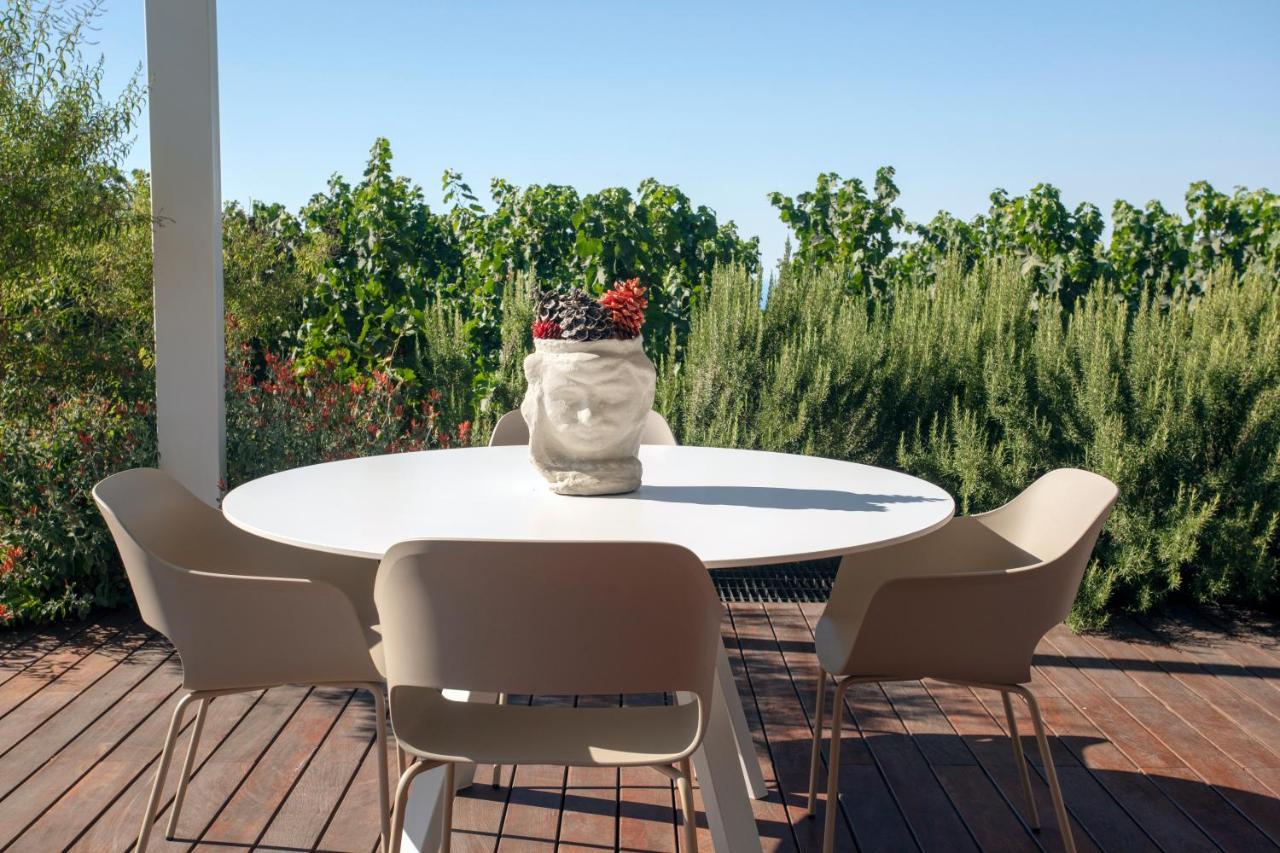 Tenuta Di Castellaro Winery & Resort Липари Екстериор снимка