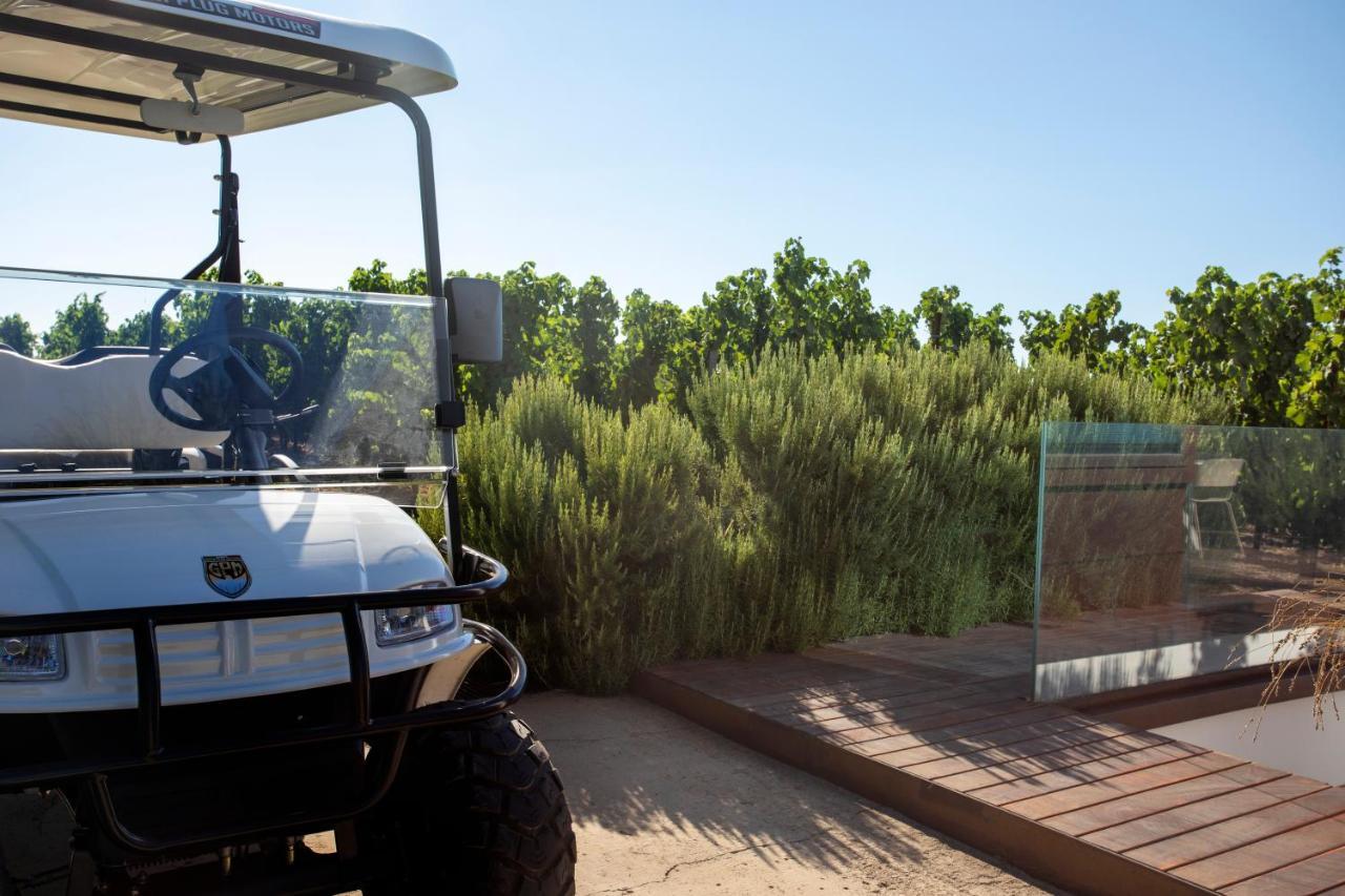 Tenuta Di Castellaro Winery & Resort Липари Екстериор снимка